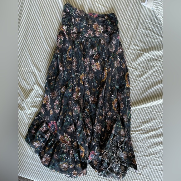 NATURAL LIFE Black Floral Maxi Skirt / Dress - Picture 1 of 6